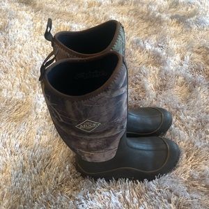 Boys Muck Boots camo